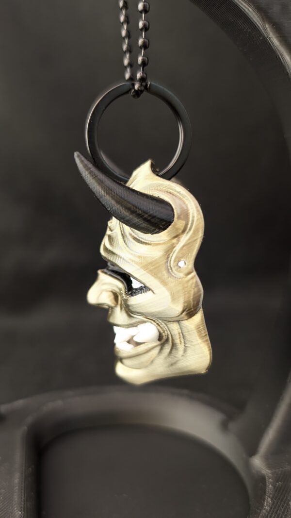 Laughing Oni Demon Mask Keychain - Image 4